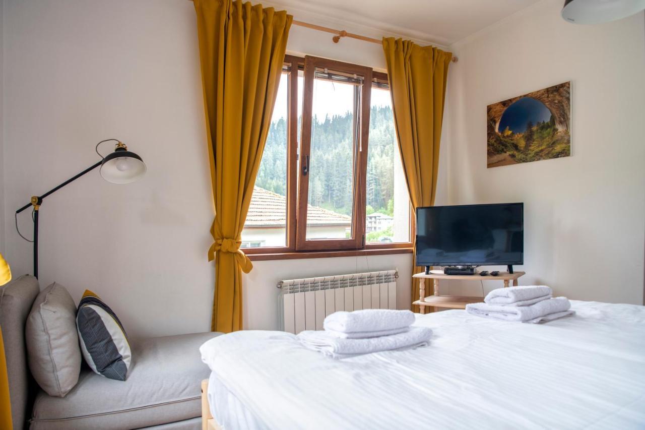 Guest House Rossy Trigrad Buitenkant foto