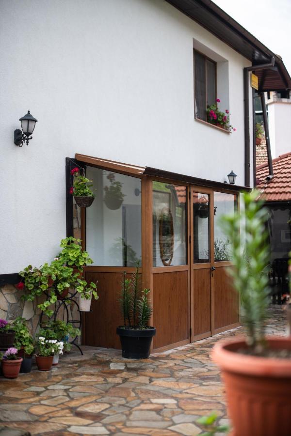 Guest House Rossy Trigrad Buitenkant foto